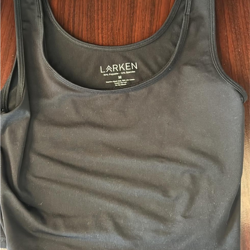 Larken hands free pumping bra